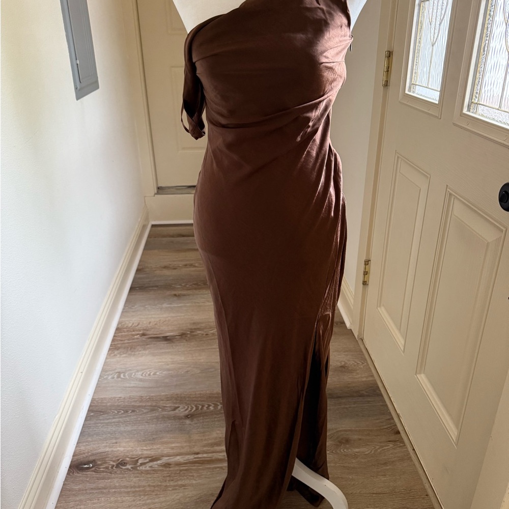 Elegant Brown Maxi Dress